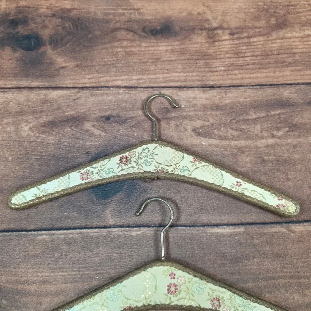 Vintage Padded Hangers OS Green Good Floral Brocade Set of 2 Gold Trim